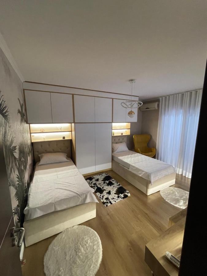 Superior 2Br Apartment Τίρανα Εξωτερικό φωτογραφία